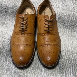 Men’s Size 11.5. Perry Ellis Portfolio Dress Shoes